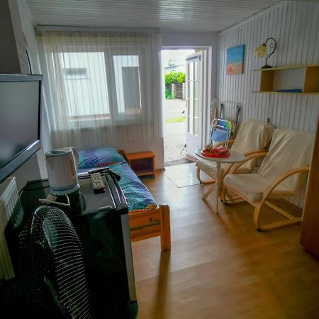 Dom Wczasowy Maja Dźwirzyno Exterior foto