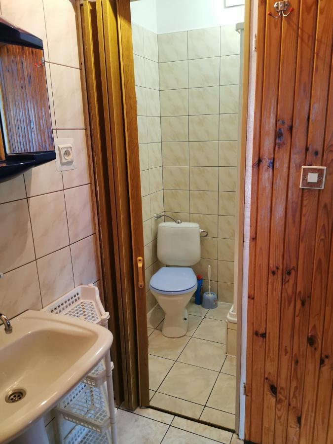 Dom Wczasowy Maja Dźwirzyno Exterior foto